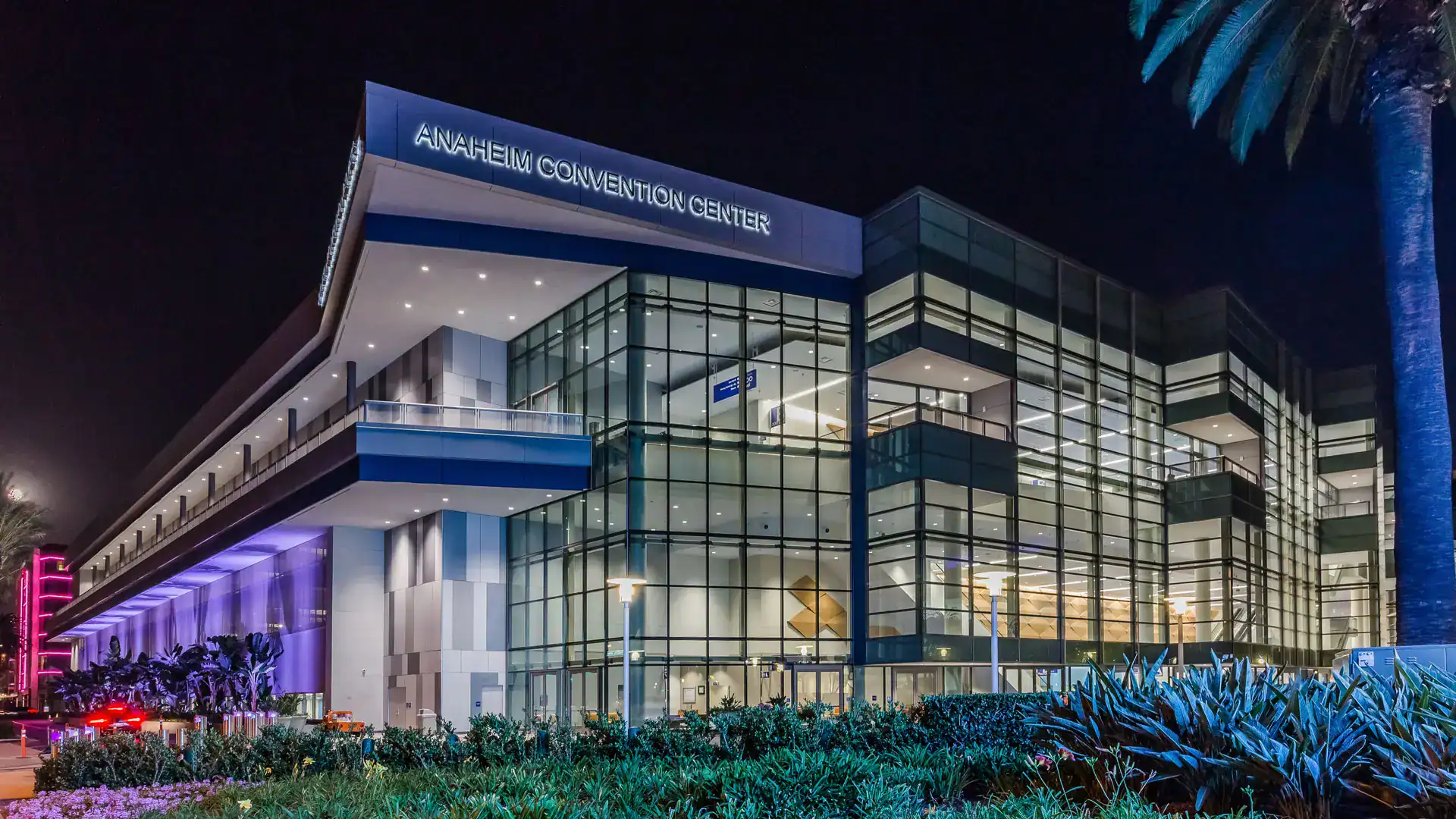 Anaheim Convention center for Randy Charach performance