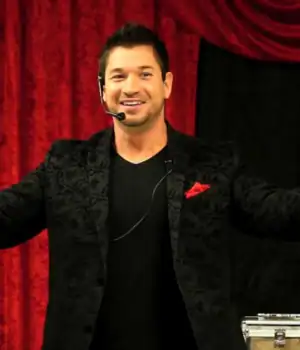 Roberto, The Magician