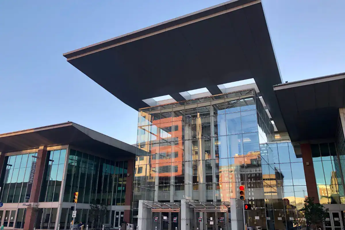 Indiana Convention Center, ideal space for Indianapolis Magician corporate shows.