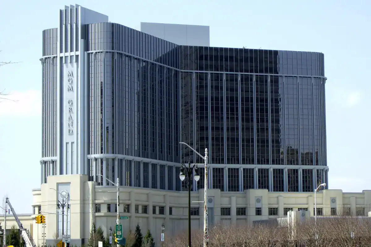 MGM Grand Detroit, one of the recommended venue for Detroit magician and mentalist shows for corporate audience.