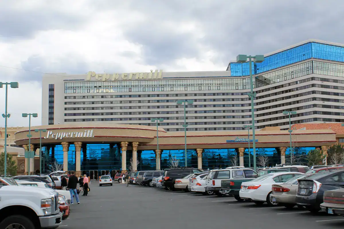Peppermill Resort building view, a special place to organize magician & mentalist show in Reno Nevada.