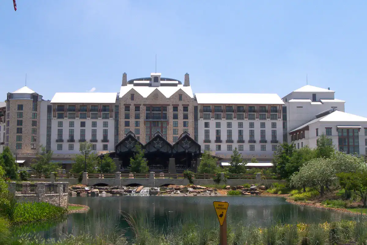 The view of Gaylord Texan Resort & Convention Center, one of the best venues to organize a corporate magician and mentalist show.